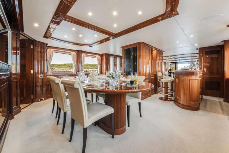 Main Salon Dining And Bar