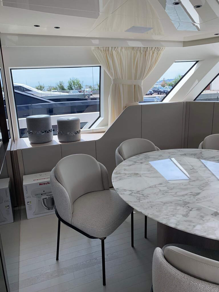 Dine In Galley