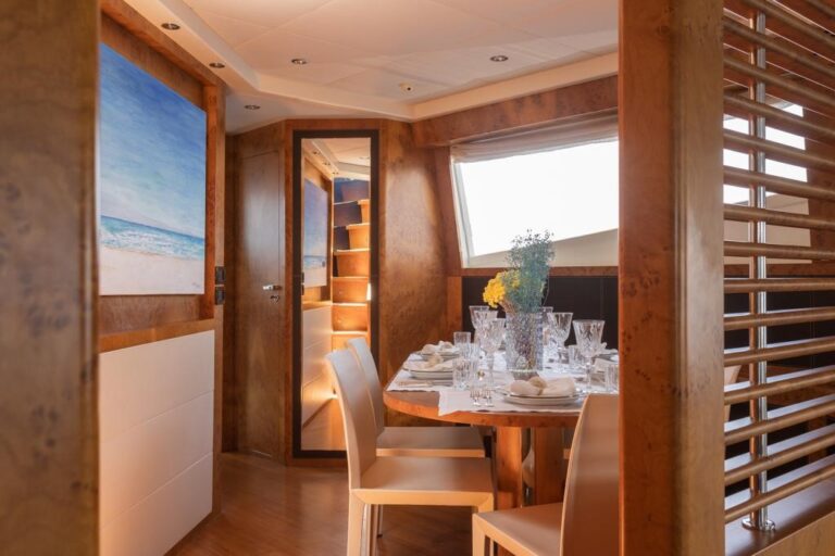 Dining Room Alterative View