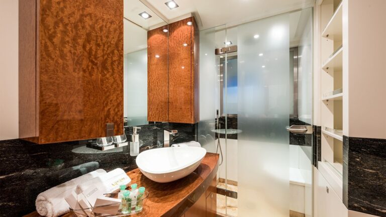 Guest Ensuite