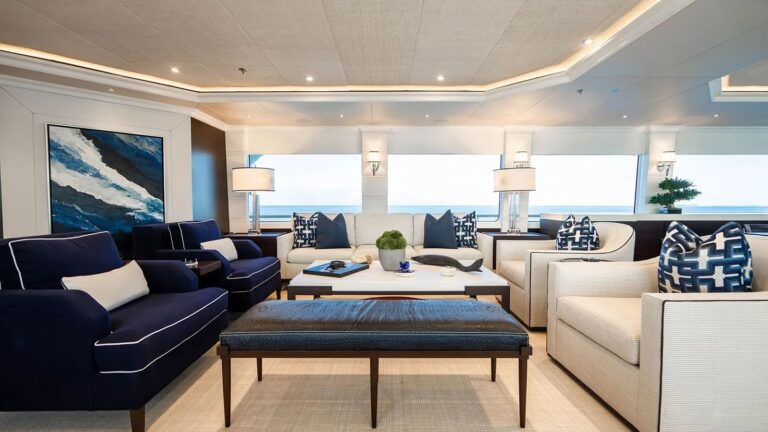 Main Deck Salon