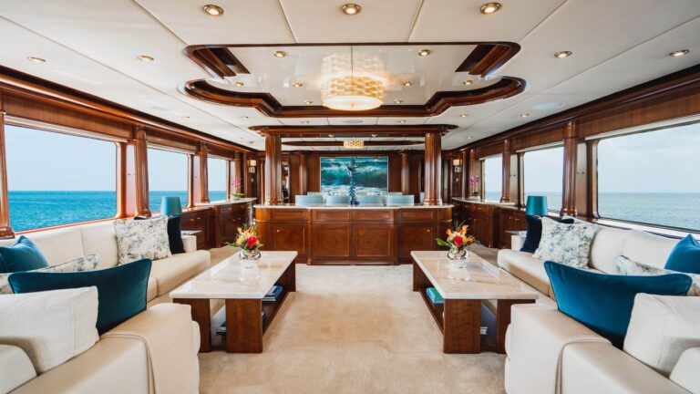 Main Deck Salon Alternative View