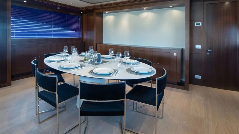 Main Salon Dining
