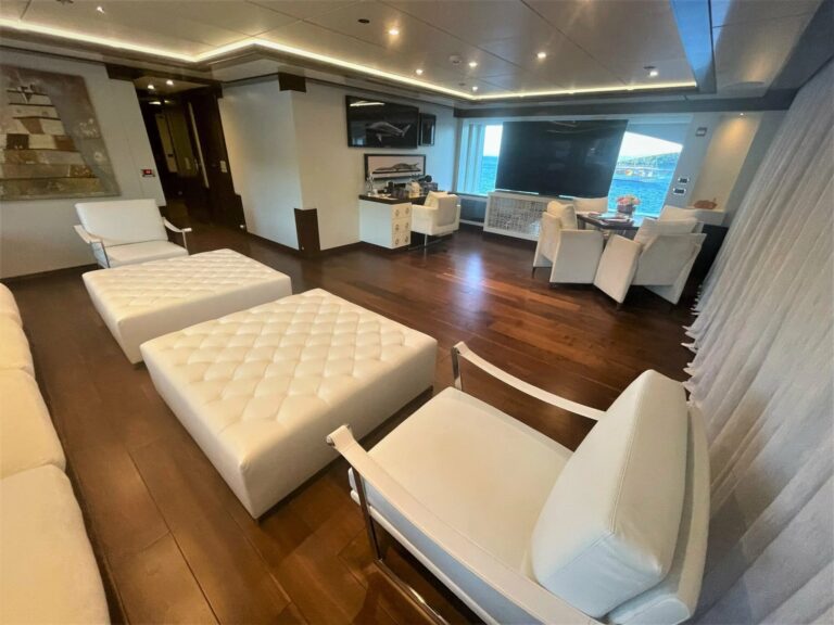 Sky Lounge