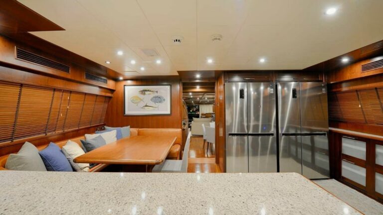 Dine In Galley Dinette Seating