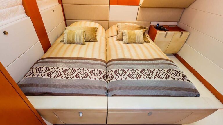 Flexible Double Suite
