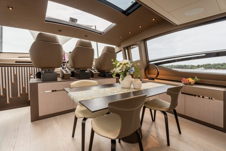 Main Salon With Helm Seating Forward