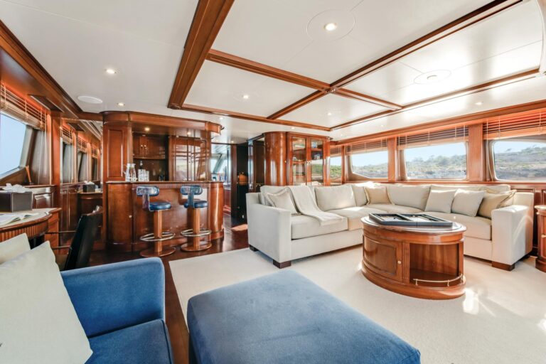 Bridge Deck Salon