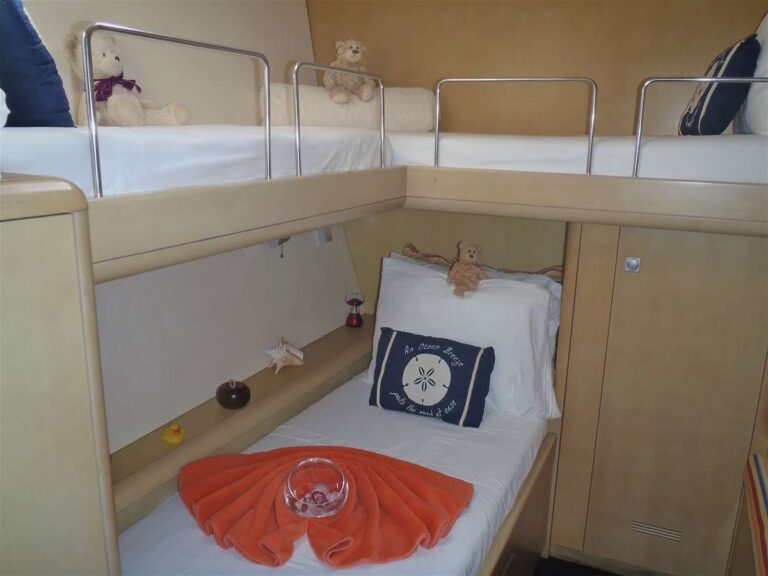 FUERTE 3 Convertible Cabin