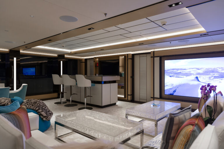 Owner's Salon
