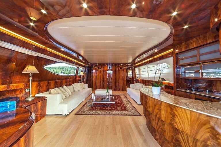 The 30m Yacht ADRIATIC BLUES
