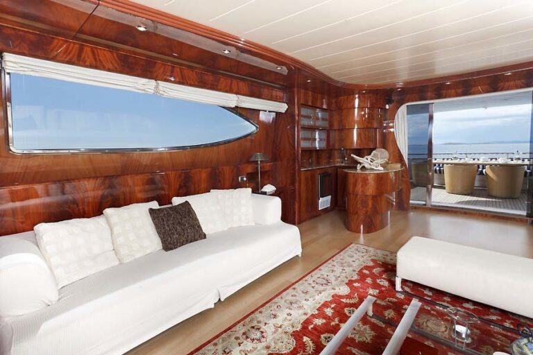 The 30m Yacht ADRIATIC BLUES