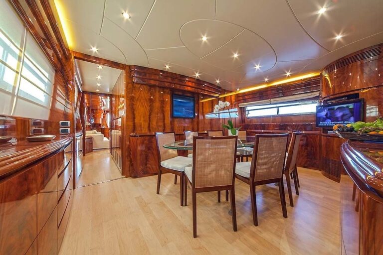 The 30m Yacht ADRIATIC BLUES