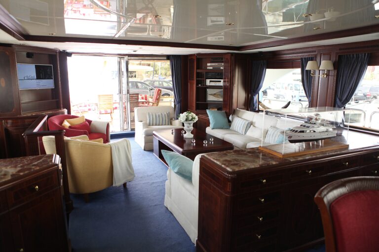 The 30m Yacht ANYPA