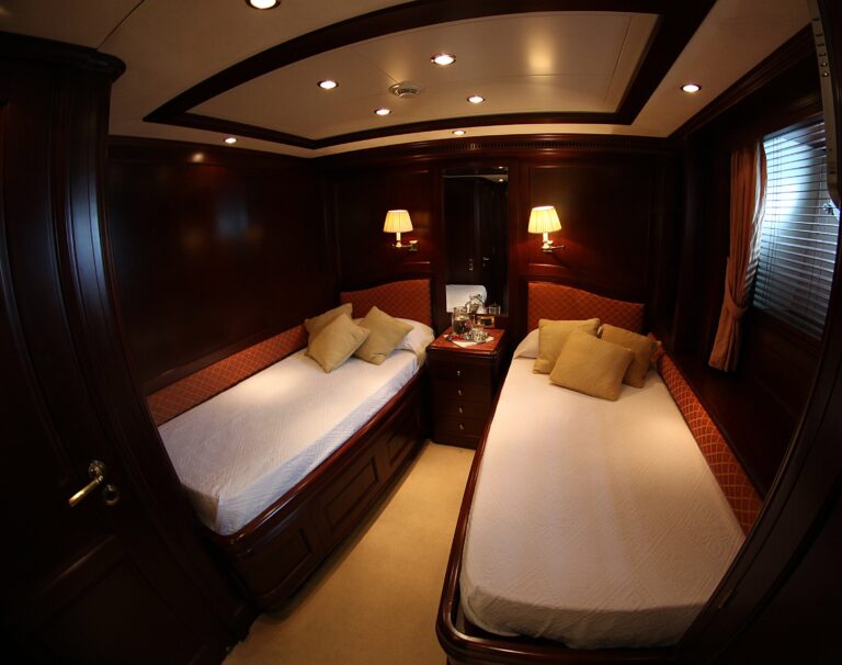 The 30m Yacht ANYPA
