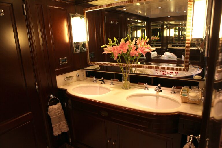 The 30m Yacht ANYPA