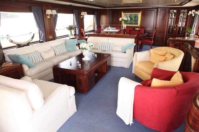 The 30m Yacht ANYPA