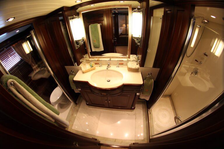 The 30m Yacht ANYPA