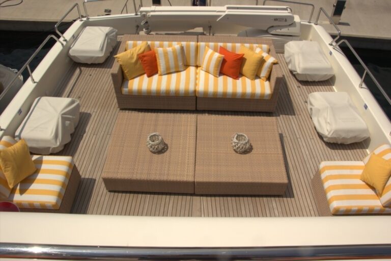 The 30m Yacht CONQUISTADOR