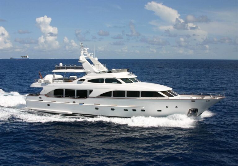 The 30m Yacht ENIGMA