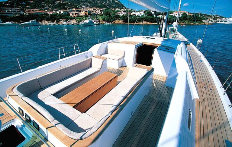 The 30m Yacht GIBIAN