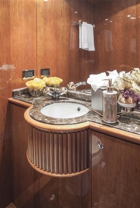 The 30m Yacht GRAND BAROSSA