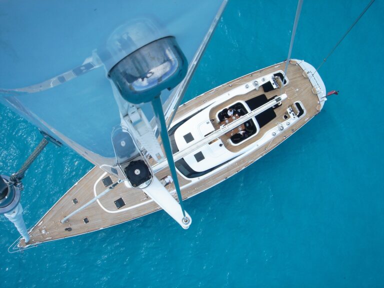 The 30m Yacht HAVANA OF LONDON