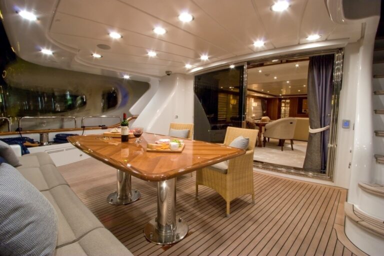 The 30m Yacht JAZZ