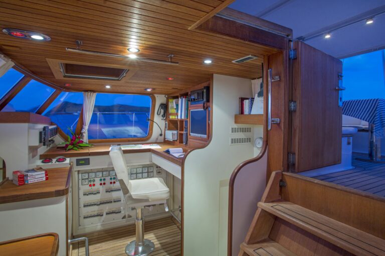 The 30m Yacht JUPITER
