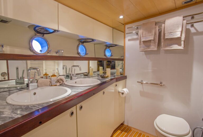 The 30m Yacht JUPITER