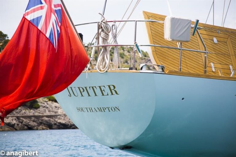 The 30m Yacht JUPITER