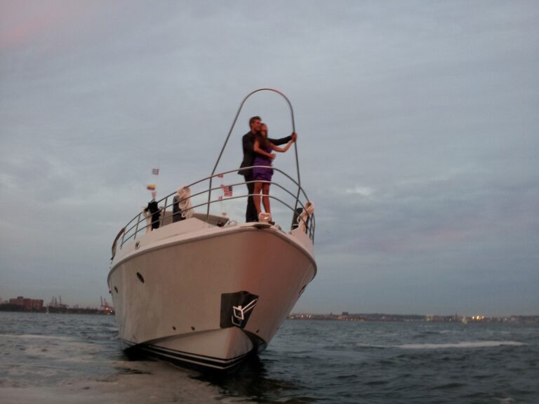 The 30m Yacht JUSTINE