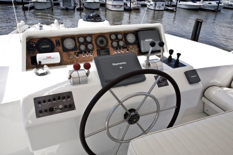 The 30m Yacht JUSTINE
