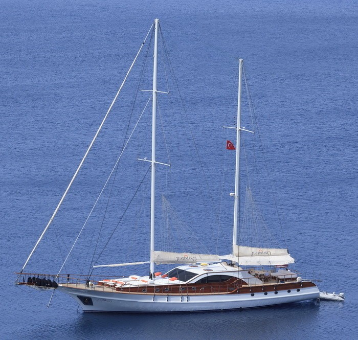 The 30m Yacht JUSTINIANO