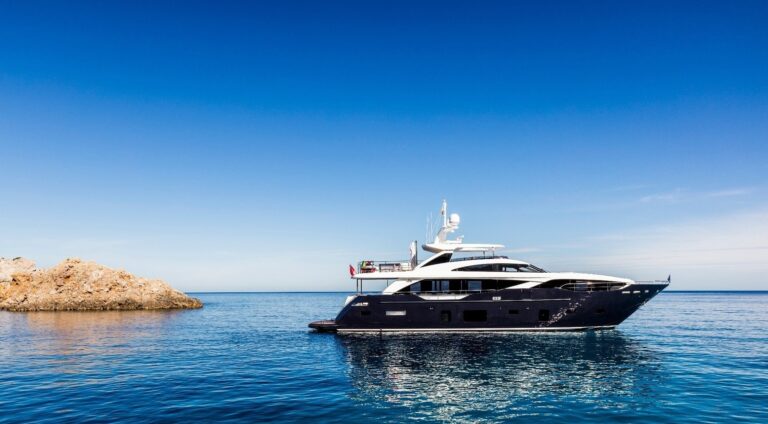 The 30m Yacht KOHUBA