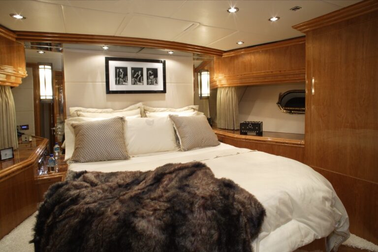 The 30m Yacht LA DOLCE VITA
