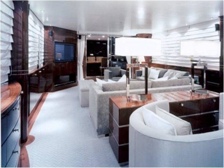 The 30m Yacht LAS BRISAS