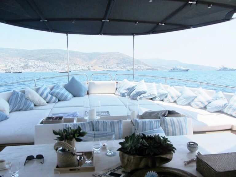 The 30m Yacht LE LUTTEUR