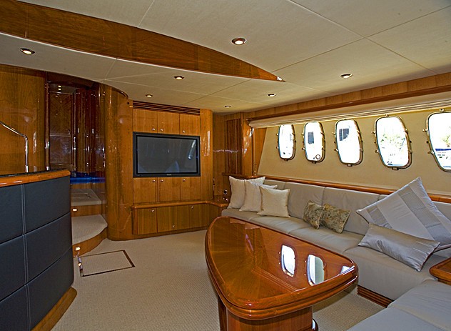 The 30m Yacht MURCIELAGO