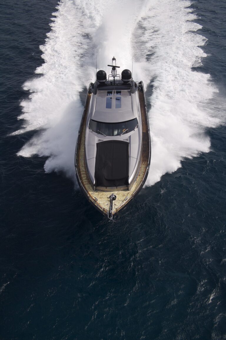The 30m Yacht MURCIELAGO
