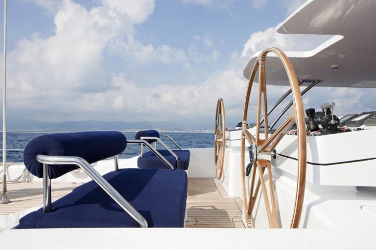 The 30m Yacht NOSTROMO