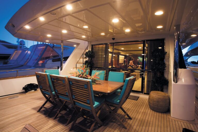 The 30m Yacht POWDERMONKEY OF LONDON