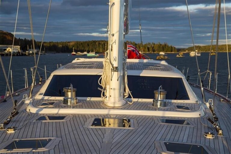 The 30m Yacht RED SKY