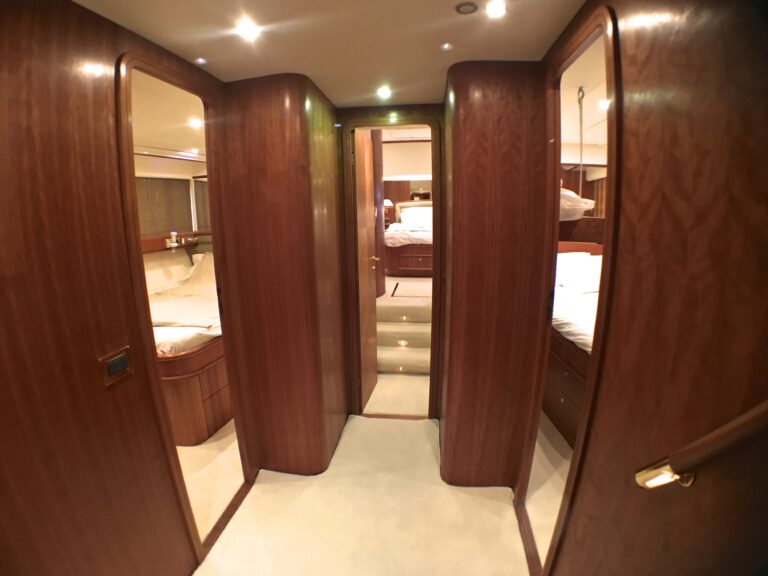 The 30m Yacht REVENGE II