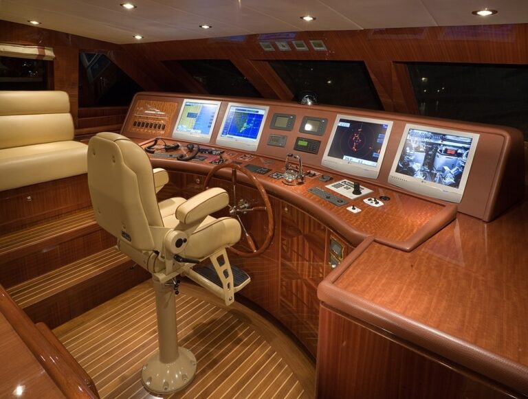The 30m Yacht SEAFARER