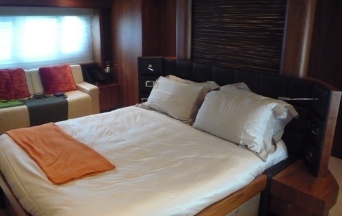 The 30m Yacht SIMPLE PLEASURE