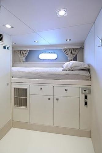 The 30m Yacht SIMPLE PLEASURE