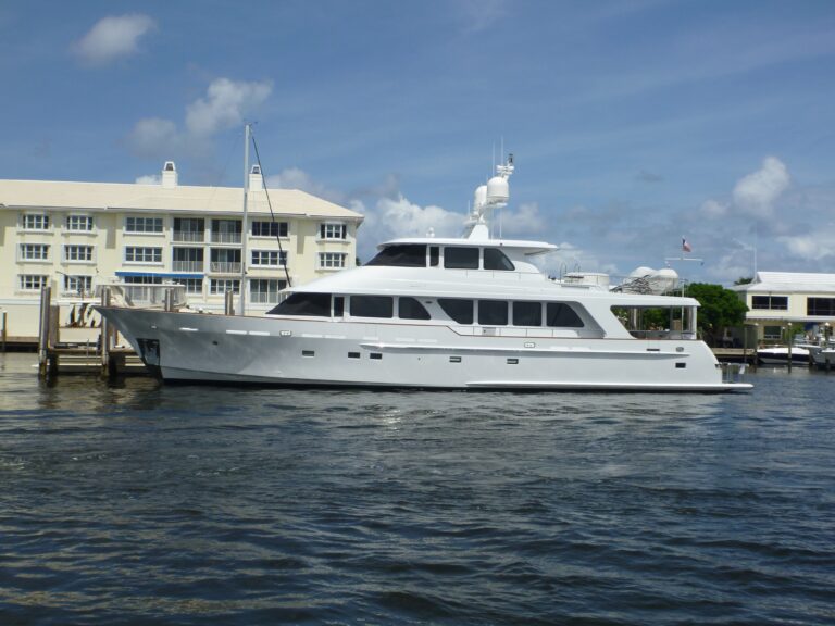 Rayburn Custom Yachts