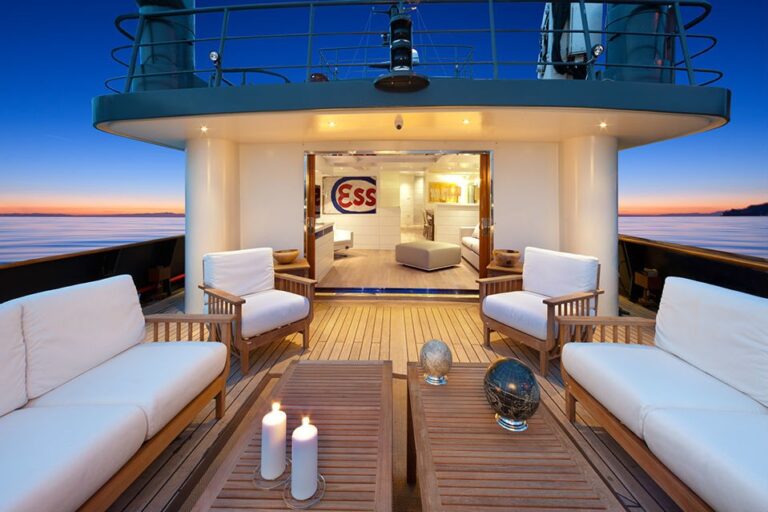 The 30m Yacht VERVECE