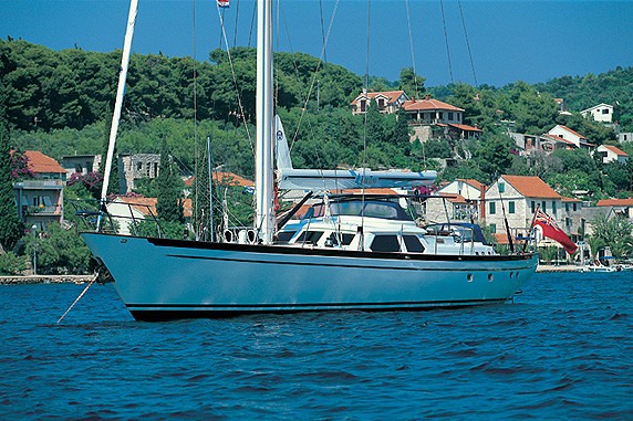 The 30m Yacht WAVELENGTH